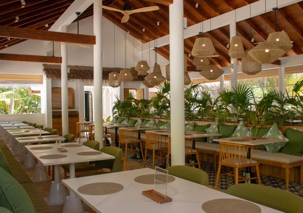 Stone Beach Club Dhiffushi Exterior foto